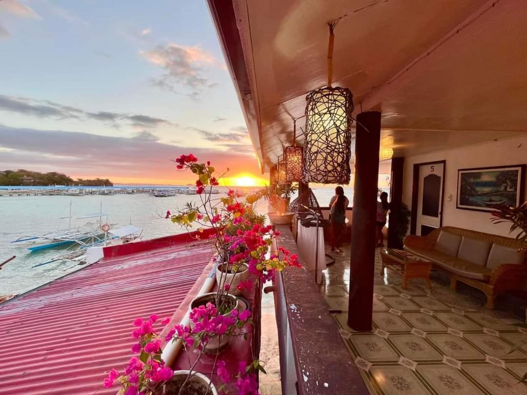Seaside Hostel Malapascua Экстерьер фото